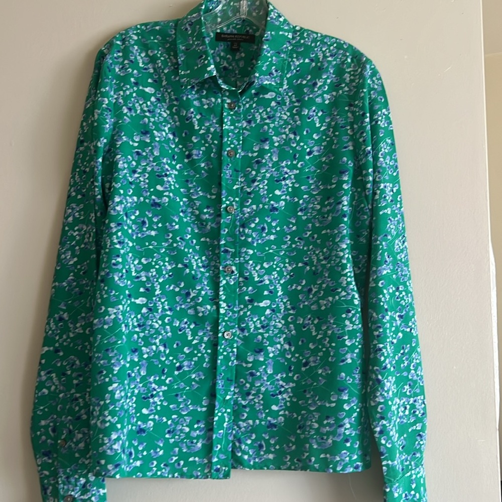 Banana Republic floral button down shirt